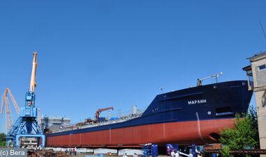 Спуск на Волжском ССРЗ танкера типа река-море проекта RST22TP «Марлин»